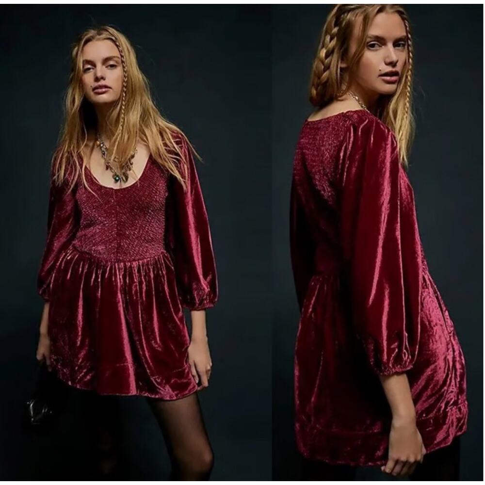 FREE‎ PEOPLE | Farrier Velvet Mini Dress Boysenberry Smocked Puff Sleeve | Small